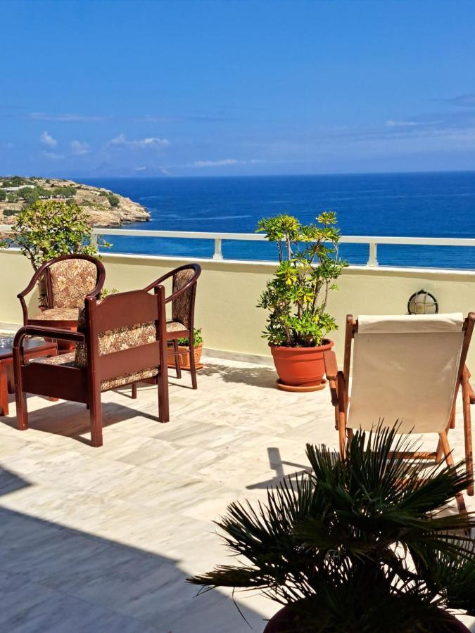 Seaview Flora'S Luxury Apartment-300Meters From The Beach Rethymno Esterno foto