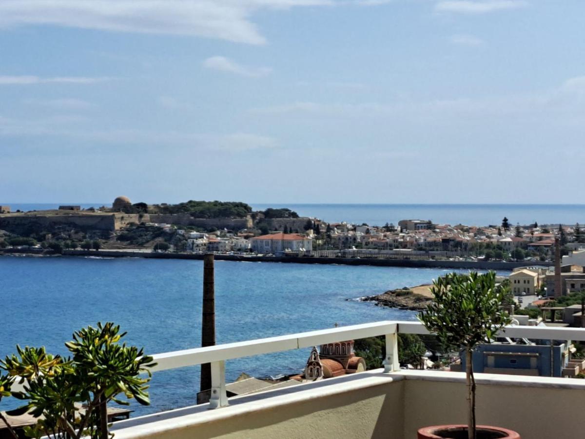 Seaview Flora'S Luxury Apartment-300Meters From The Beach Rethymno Esterno foto