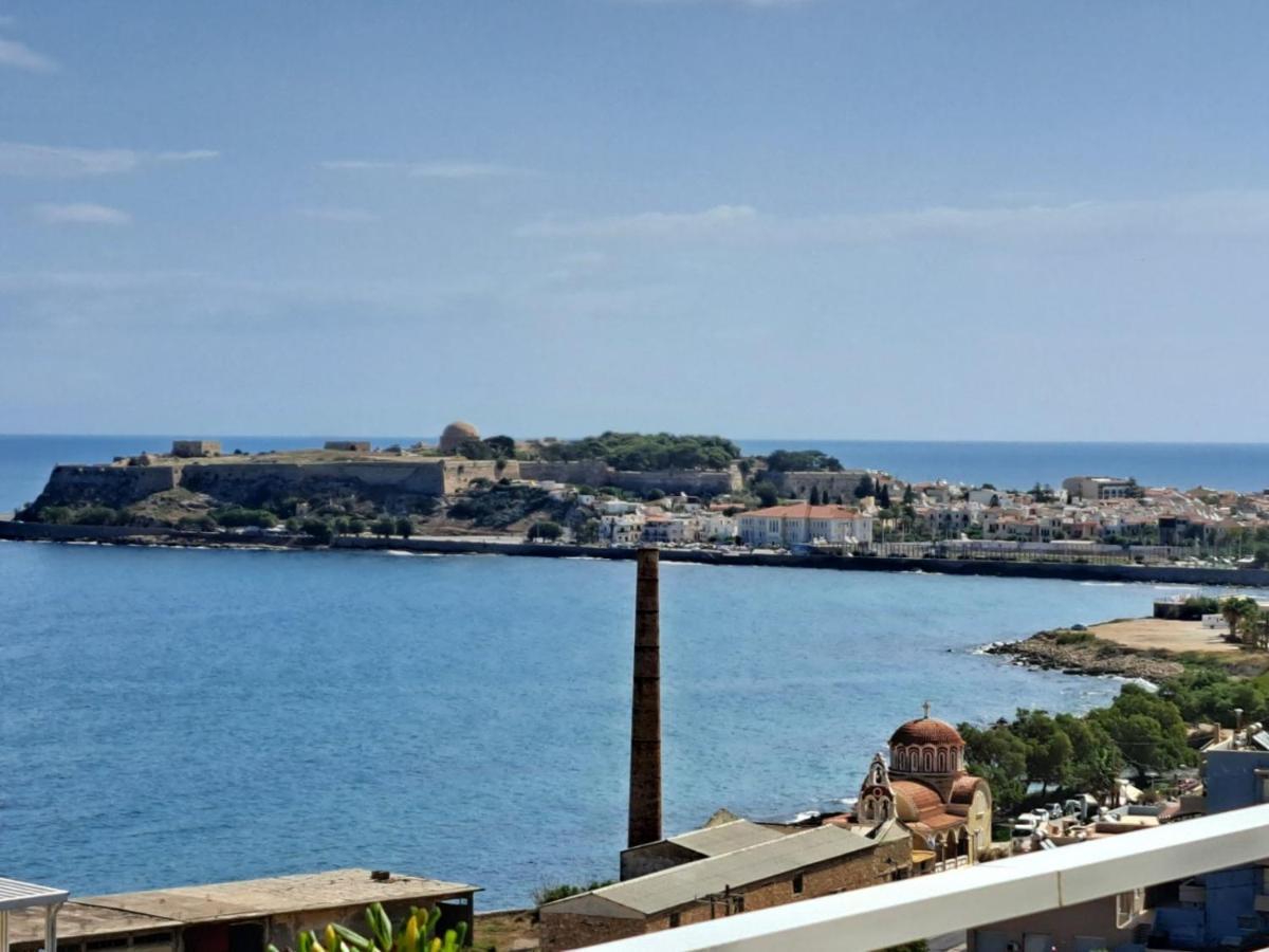 Seaview Flora'S Luxury Apartment-300Meters From The Beach Rethymno Esterno foto